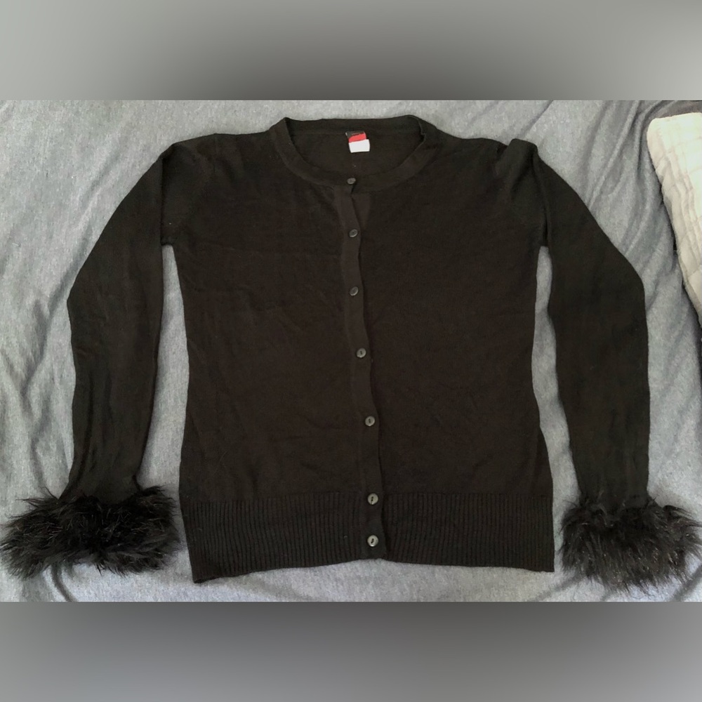Sweetlove Sweater with Black/Faux-Fur Poodle-Bob Detailing Women’s sz L NEW - Picture 2 of 5